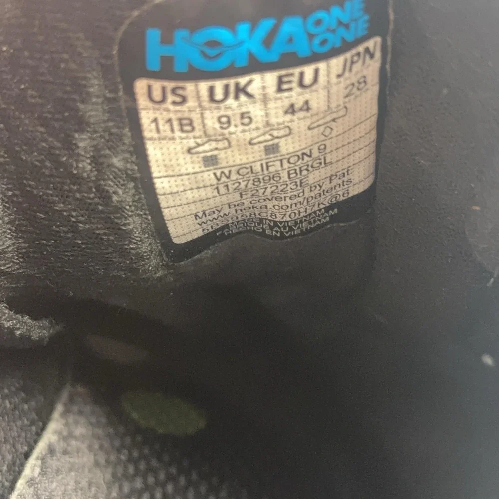 Hoka One One Clifton 9 Shoes Womens Size 11 Black Running Sneakers 1127896 BRGL